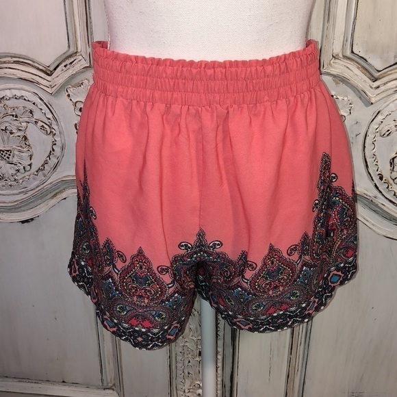 Sweet Wanderer Silky Feel Moroccan Print Tie Front Elastic Waistband Shorts S/M - Picture 5 of 10